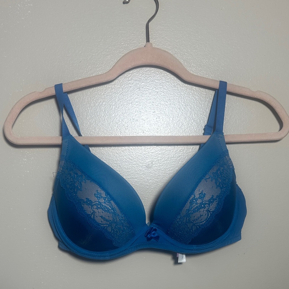 Adore Me Lace Underwire Push Up Bra |‎ 34D